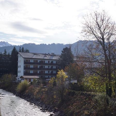 Sunny 1-Room Apartment Near Railway Station Garmisch-Partenkirchen Eksteriør billede